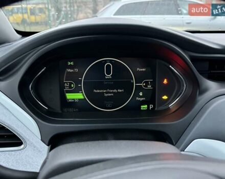 Красный Шевроле Bolt EV, объемом двигателя 0 л и пробегом 10 тыс. км за 17199 $, фото 27 на Automoto.ua