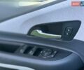 Красный Шевроле Bolt EV, объемом двигателя 0 л и пробегом 60 тыс. км за 15700 $, фото 9 на Automoto.ua