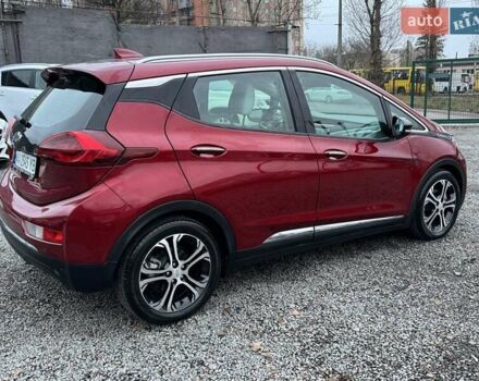 Красный Шевроле Bolt EV, объемом двигателя 0 л и пробегом 10 тыс. км за 17199 $, фото 6 на Automoto.ua