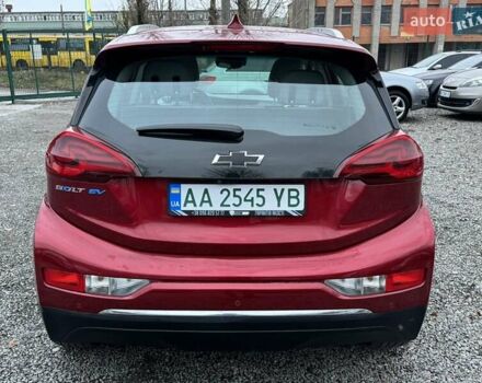 Красный Шевроле Bolt EV, объемом двигателя 0 л и пробегом 10 тыс. км за 17199 $, фото 9 на Automoto.ua