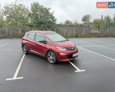 Красный Шевроле Bolt EV, объемом двигателя 0 л и пробегом 57 тыс. км за 17600 $, фото 3 на Automoto.ua