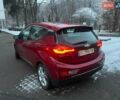 Красный Шевроле Bolt EV, объемом двигателя 0 л и пробегом 66 тыс. км за 14999 $, фото 4 на Automoto.ua