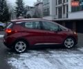 Красный Шевроле Bolt EV, объемом двигателя 0 л и пробегом 66 тыс. км за 14999 $, фото 9 на Automoto.ua