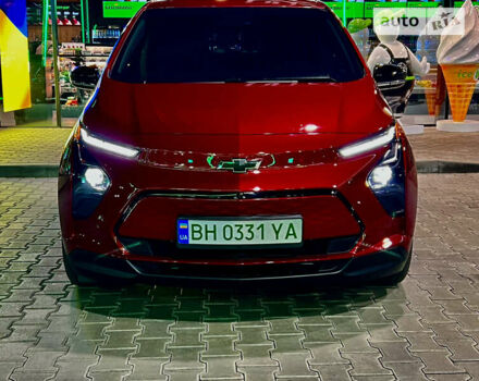 Красный Шевроле Bolt EV, объемом двигателя 0 л и пробегом 2 тыс. км за 25500 $, фото 3 на Automoto.ua