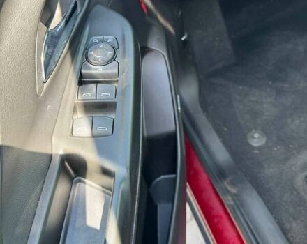 Красный Шевроле Bolt EV, объемом двигателя 0 л и пробегом 32 тыс. км за 12299 $, фото 40 на Automoto.ua