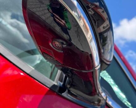 Красный Шевроле Bolt EV, объемом двигателя 0 л и пробегом 32 тыс. км за 12299 $, фото 34 на Automoto.ua