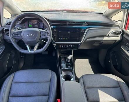 Красный Шевроле Bolt EV, объемом двигателя 0 л и пробегом 32 тыс. км за 12299 $, фото 21 на Automoto.ua
