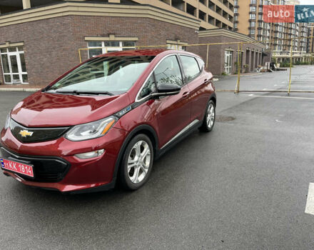 Красный Шевроле Bolt EV, объемом двигателя 0 л и пробегом 230 тыс. км за 12500 $, фото 1 на Automoto.ua