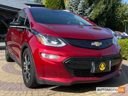 Красный Шевроле Bolt EV, объемом двигателя 60 л и пробегом 143 тыс. км за 15700 $, фото 1 на Automoto.ua