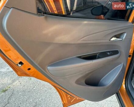 Шевроле Bolt EV, об'ємом двигуна 0 л та пробігом 75 тис. км за 13900 $, фото 27 на Automoto.ua