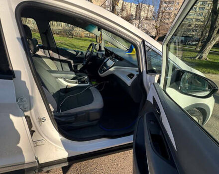 Шевроле Bolt EV, объемом двигателя 0 л и пробегом 180 тыс. км за 10900 $, фото 5 на Automoto.ua