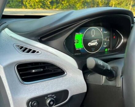 Шевроле Bolt EV, объемом двигателя 0 л и пробегом 30 тыс. км за 19300 $, фото 15 на Automoto.ua
