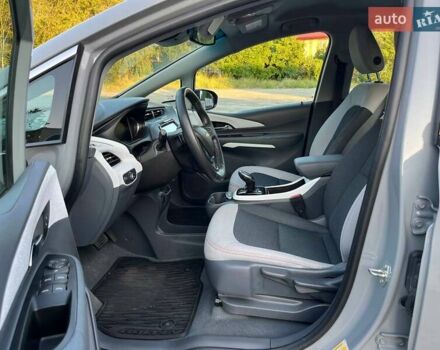 Шевроле Bolt EV, объемом двигателя 0 л и пробегом 30 тыс. км за 19300 $, фото 16 на Automoto.ua