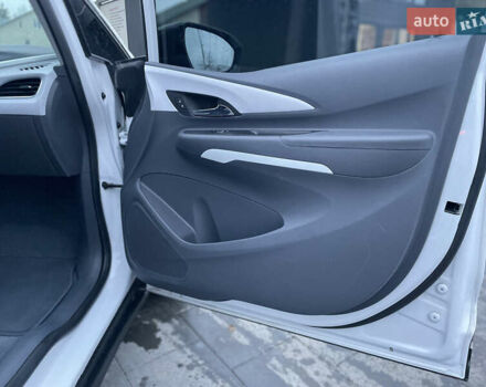 Шевроле Bolt EV, объемом двигателя 0 л и пробегом 26 тыс. км за 17550 $, фото 27 на Automoto.ua