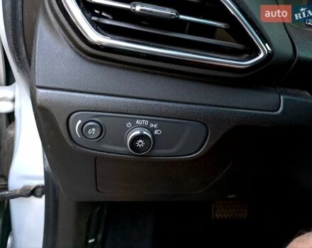 Шевроле Bolt EV, объемом двигателя 0 л и пробегом 136 тыс. км за 17200 $, фото 16 на Automoto.ua