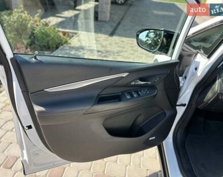 Шевроле Bolt EV, об'ємом двигуна 0 л та пробігом 35 тис. км за 17600 $, фото 9 на Automoto.ua