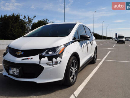 Шевроле Bolt EV 2017 в Полтаве на Automoto.ua Шевроле Bolt EV, объемом двигателя 0 л и пробегом 115 тыс. км за 18000 $, фото 1 на Automoto.ua
