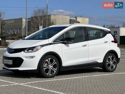 Шевроле Bolt EV 2019 в Киеве на Automoto.ua Шевроле Bolt EV, объемом двигателя 0 л и пробегом 44 тыс. км за 26500 $, фото 1 на Automoto.ua