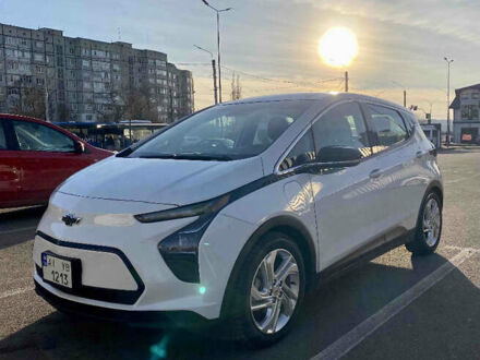 Шевроле Bolt EV 2023 в Белой Церкве на Automoto.ua Шевроле Bolt EV, объемом двигателя 0 л и пробегом 25 тыс. км за 17300 $, фото 1 на Automoto.ua