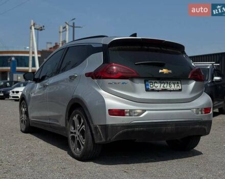 Серый Шевроле Bolt EV, объемом двигателя 0 л и пробегом 110 тыс. км за 15000 $, фото 2 на Automoto.ua