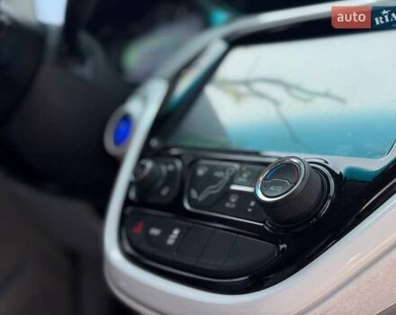Серый Шевроле Bolt EV, объемом двигателя 0 л и пробегом 110 тыс. км за 15000 $, фото 21 на Automoto.ua
