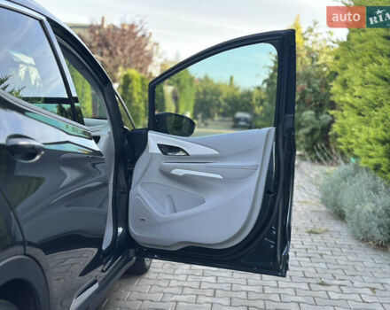Сірий Шевроле Bolt EV, об'ємом двигуна 0 л та пробігом 132 тис. км за 13500 $, фото 39 на Automoto.ua