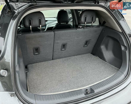 Сірий Шевроле Bolt EV, об'ємом двигуна 0 л та пробігом 164 тис. км за 12500 $, фото 11 на Automoto.ua