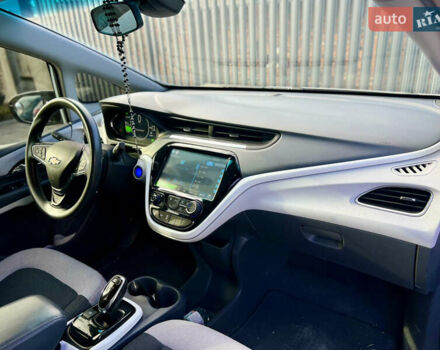 Сірий Шевроле Bolt EV, об'ємом двигуна 0 л та пробігом 174 тис. км за 14300 $, фото 14 на Automoto.ua