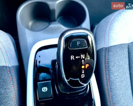Серый Шевроле Bolt EV, объемом двигателя 0 л и пробегом 130 тыс. км за 12999 $, фото 20 на Automoto.ua