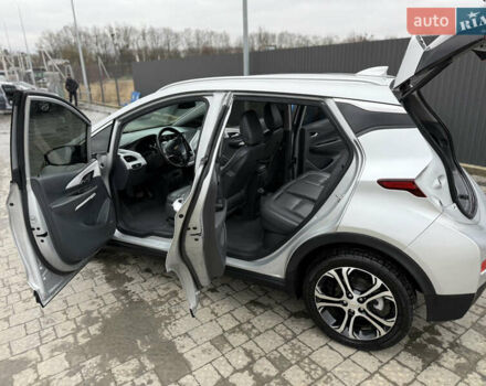 Серый Шевроле Bolt EV, объемом двигателя 0 л и пробегом 207 тыс. км за 12900 $, фото 10 на Automoto.ua