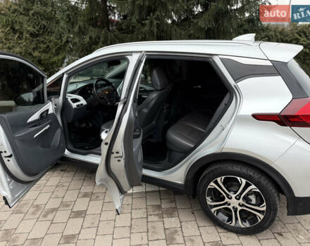 Серый Шевроле Bolt EV, объемом двигателя 0 л и пробегом 207 тыс. км за 12900 $, фото 7 на Automoto.ua