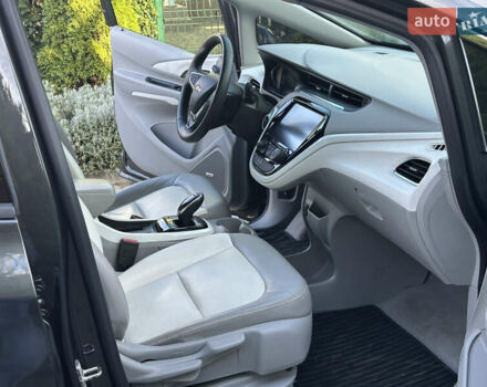 Сірий Шевроле Bolt EV, об'ємом двигуна 0 л та пробігом 132 тис. км за 13500 $, фото 40 на Automoto.ua