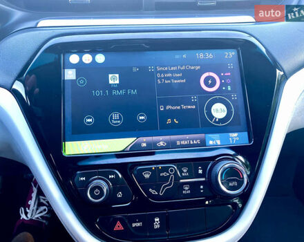 Серый Шевроле Bolt EV, объемом двигателя 0 л и пробегом 130 тыс. км за 12999 $, фото 21 на Automoto.ua