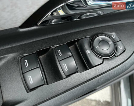 Сірий Шевроле Bolt EV, об'ємом двигуна 0 л та пробігом 164 тис. км за 12500 $, фото 12 на Automoto.ua