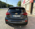 Серый Шевроле Bolt EV, объемом двигателя 0 л и пробегом 101 тыс. км за 13900 $, фото 4 на Automoto.ua