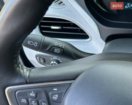 Сірий Шевроле Bolt EV, об'ємом двигуна 0 л та пробігом 132 тис. км за 13500 $, фото 65 на Automoto.ua