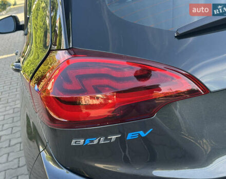 Сірий Шевроле Bolt EV, об'ємом двигуна 0 л та пробігом 132 тис. км за 13500 $, фото 13 на Automoto.ua