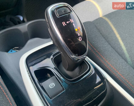 Серый Шевроле Bolt EV, объемом двигателя 0 л и пробегом 133 тыс. км за 14900 $, фото 23 на Automoto.ua