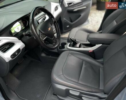 Серый Шевроле Bolt EV, объемом двигателя 0 л и пробегом 34 тыс. км за 16990 $, фото 20 на Automoto.ua