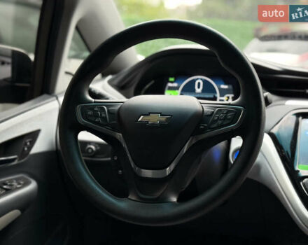 Серый Шевроле Bolt EV, объемом двигателя 0 л и пробегом 82 тыс. км за 13500 $, фото 49 на Automoto.ua