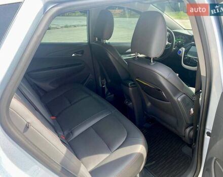 Сірий Шевроле Bolt EV, об'ємом двигуна 0 л та пробігом 57 тис. км за 15490 $, фото 22 на Automoto.ua