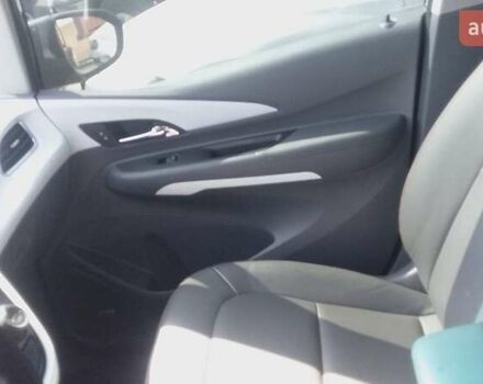 Серый Шевроле Bolt EV, объемом двигателя 0 л и пробегом 100 тыс. км за 18000 $, фото 16 на Automoto.ua