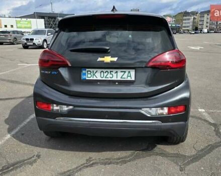 Сірий Шевроле Bolt EV, об'ємом двигуна 0 л та пробігом 147 тис. км за 12000 $, фото 7 на Automoto.ua