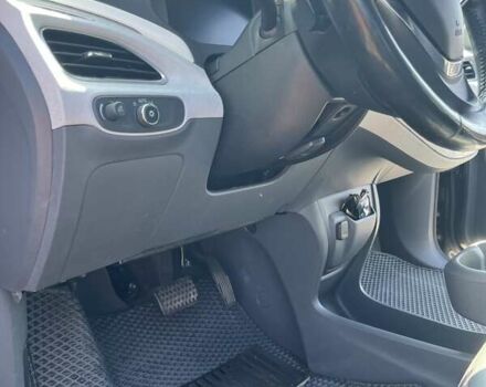Сірий Шевроле Bolt EV, об'ємом двигуна 0 л та пробігом 140 тис. км за 14900 $, фото 29 на Automoto.ua