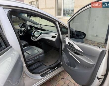 Серый Шевроле Bolt EV, объемом двигателя 0 л и пробегом 156 тыс. км за 11500 $, фото 13 на Automoto.ua