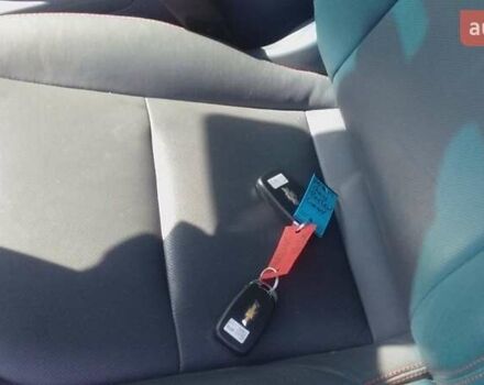 Серый Шевроле Bolt EV, объемом двигателя 0 л и пробегом 100 тыс. км за 18000 $, фото 13 на Automoto.ua