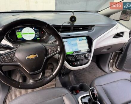 Серый Шевроле Bolt EV, объемом двигателя 0 л и пробегом 156 тыс. км за 11500 $, фото 21 на Automoto.ua