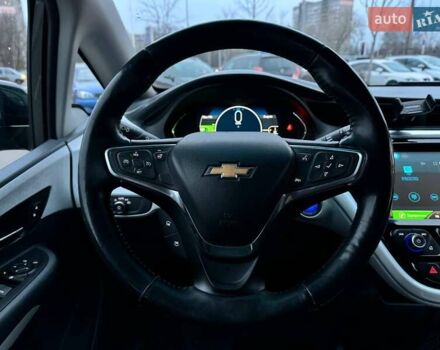 Серый Шевроле Bolt EV, объемом двигателя 0 л и пробегом 144 тыс. км за 14990 $, фото 11 на Automoto.ua