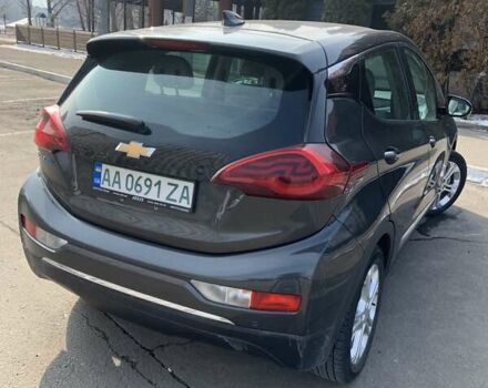 Серый Шевроле Bolt EV, объемом двигателя 0 л и пробегом 92 тыс. км за 16500 $, фото 4 на Automoto.ua