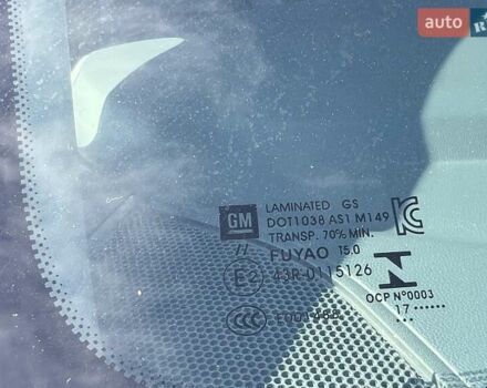 Серый Шевроле Bolt EV, объемом двигателя 0 л и пробегом 104 тыс. км за 14999 $, фото 4 на Automoto.ua